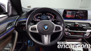 BMW 5-Series 520i M Sport 2020 года из Южной Кореи