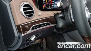 Mercedes-Benz S-Class S560L 4MATIC 2020 года из Южной Кореи