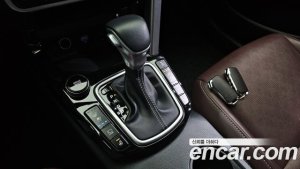 Kia Seltos Бензин 1.6 Turbo 4WD 2020 года из Южной Кореи