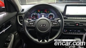 Kia Seltos Бензин 1.6 Turbo 4WD 2020 года из Южной Кореи