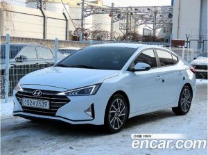 Hyundai AVANTE 1.6 2020 года из Южной Кореи