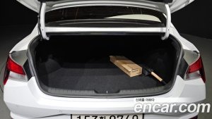 Hyundai AVANTE 1.6 2021 года из Южной Кореи