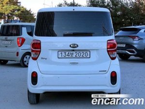 Kia RAY Facelift 2021 года из Южной Кореи