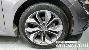 Renault-KoreaSamsung SM6 2.0 GDe LE 2020 года из Южной Кореи
