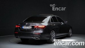 Mercedes-Benz E-Class E220d 4MATIC AMG Line 2021 года из Южной Кореи