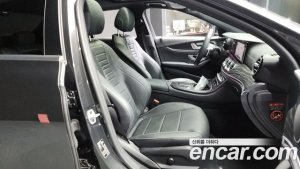 Mercedes-Benz E-Class E220d 4MATIC AMG Line 2021 года из Южной Кореи