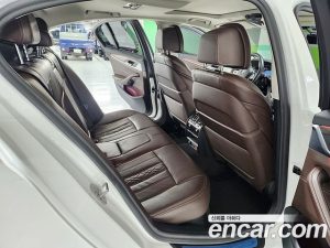 BMW 5-Series 520d xDrive Luxury Plus 2020 года из Южной Кореи