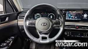 Kia K5 2.0 2021 года из Южной Кореи