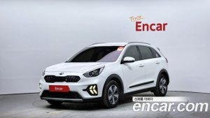 Kia Niro 1.6 HEV 2021 года из Южной Кореи