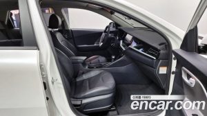 Kia Niro 1.6 HEV 2021 года из Южной Кореи