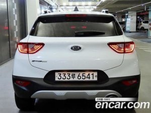 Kia Stonic 1.4 2020 года из Южной Кореи
