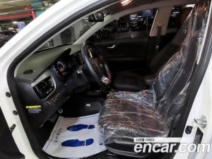 Kia Stonic 1.4 2020 года из Южной Кореи