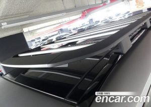 Land Rover Defender 110 D240 Lunch Edition 2020 года из Южной Кореи