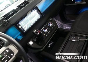 Land Rover Defender 110 D240 Lunch Edition 2020 года из Южной Кореи