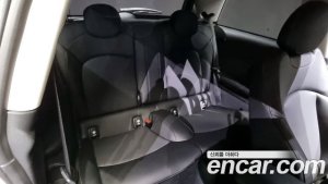 Mini Cooper DEFAULT 2021 года из Южной Кореи