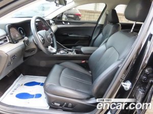 Kia K5 2.0 2020 года из Южной Кореи