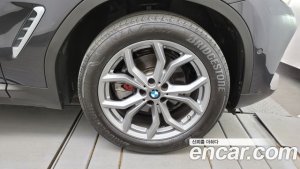 BMW X4 xDrive20i xLine 2020 года из Южной Кореи