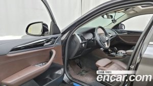 BMW X4 xDrive20i xLine 2020 года из Южной Кореи
