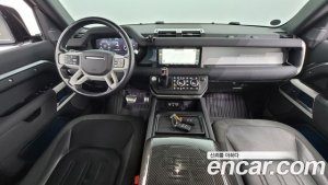 Land Rover Defender 110 D240 Lunch Edition 2020 года из Южной Кореи