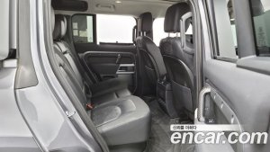 Land Rover Defender 110 D240 Lunch Edition 2020 года из Южной Кореи