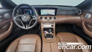 Mercedes-Benz E-Class E300e 4MATIC Exclusive 2021 года из Южной Кореи