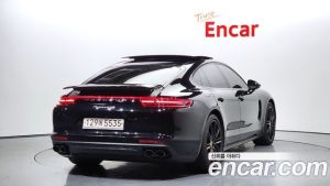 Porsche Panamera 3.0 AWD 2020 года из Южной Кореи
