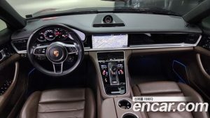 Porsche Panamera 3.0 AWD 2020 года из Южной Кореи