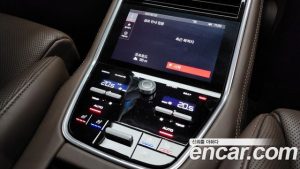 Porsche Panamera 3.0 AWD 2020 года из Южной Кореи