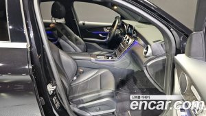 Mercedes-Benz GLC-Class GLC300 4MATIC Coupe 2020 года из Южной Кореи