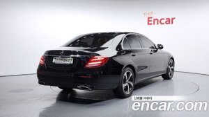 Mercedes-Benz E-Class E250 Avantgarde 2020 года из Южной Кореи