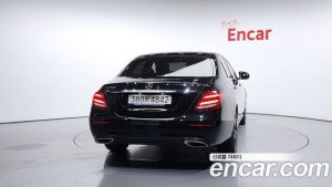 Mercedes-Benz E-Class E250 Avantgarde 2020 года из Южной Кореи