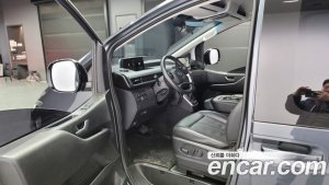 Hyundai Staria 4WD Tourer 11-Seater 2022 года из Южной Кореи