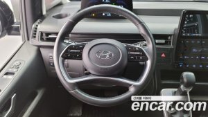 Hyundai Staria 4WD Tourer 11-Seater 2022 года из Южной Кореи