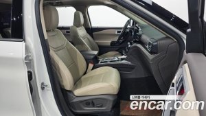 Ford Explorer 3.0 платина 4WD 2021 года из Южной Кореи