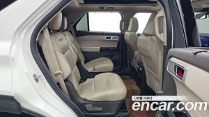 Ford Explorer 3.0 платина 4WD 2021 года из Южной Кореи