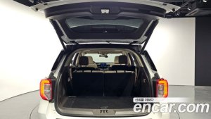 Ford Explorer 3.0 платина 4WD 2021 года из Южной Кореи