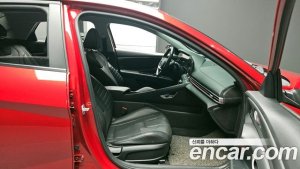 Hyundai AVANTE 1.6 2021 года из Южной Кореи
