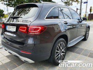 Mercedes-Benz GLC-Class GLC300e 4MATIC 2021 года из Южной Кореи