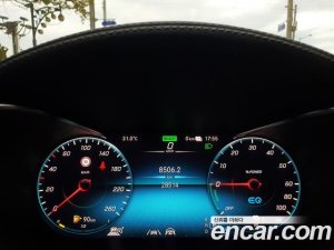 Mercedes-Benz GLC-Class GLC300e 4MATIC 2021 года из Южной Кореи