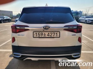 Kia Seltos Бензин 1.6 Turbo 2WD 2021 года из Южной Кореи