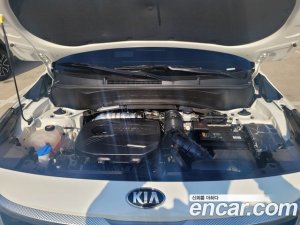 Kia Seltos Бензин 1.6 Turbo 2WD 2021 года из Южной Кореи