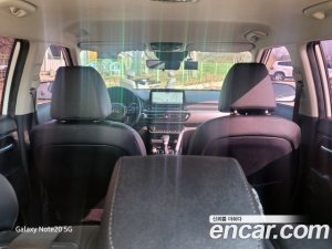 Kia Seltos Бензин 1.6 Turbo 2WD 2021 года из Южной Кореи