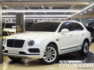 Bentley Bentayga 4.0 V8 2020 года из Южной Кореи