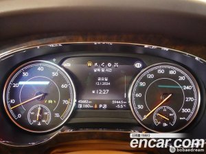 Bentley Bentayga 4.0 V8 2020 года из Южной Кореи