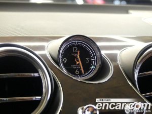 Bentley Bentayga 4.0 V8 2020 года из Южной Кореи