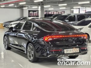 Kia K5 2.0 2020 года из Южной Кореи