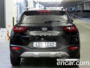 Kia Stonic 1.4 2020 года из Южной Кореи