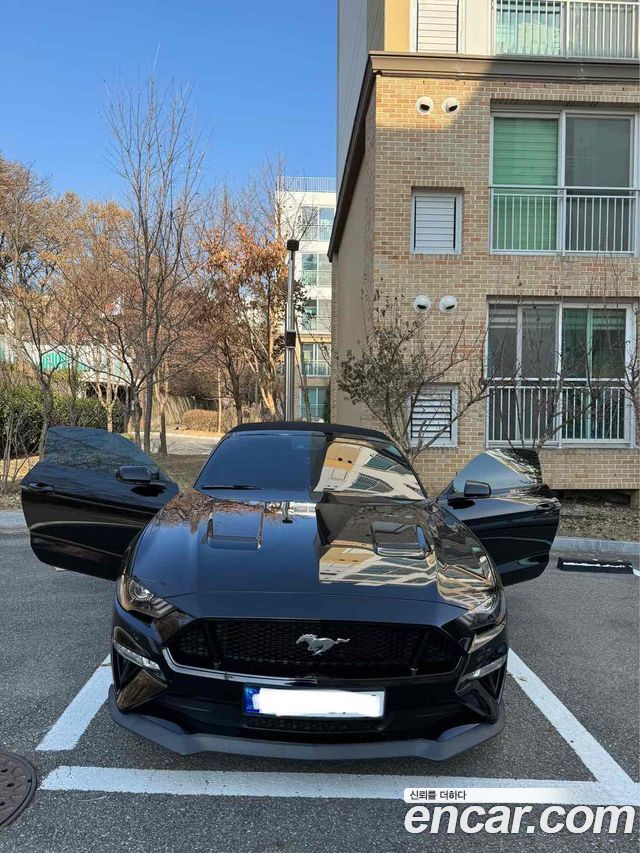 Ford Mustang GT Cabriolet 2020 года из Кореи