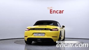 Porsche 718 2.0 2021 года из Южной Кореи