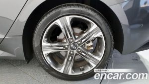 Kia K5 1.6 Turbo 2020 года из Южной Кореи
